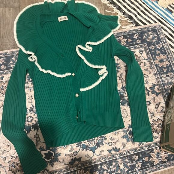 Baum und Pferdgarten ruffle asymmetrical cardigan, size small - Picture 4 of 9